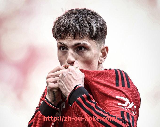 澳客足彩-世俱杯比赛用球制造工艺揭秘：从选材到成品的全过程